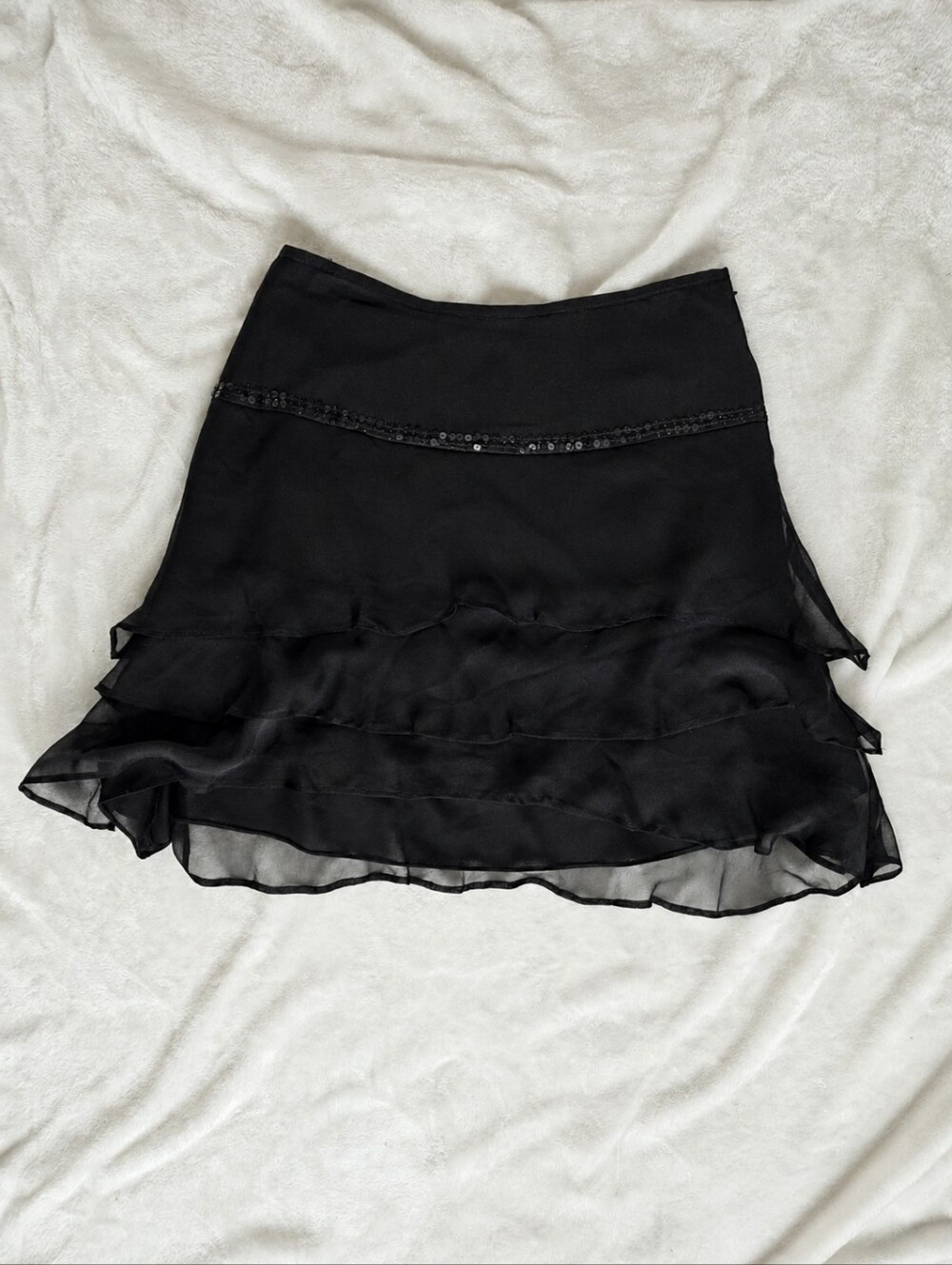 Richard Malcolm Vintage Y2K 100% Silk Ruffle Mini Skirt Sequin Trim Black Size 6